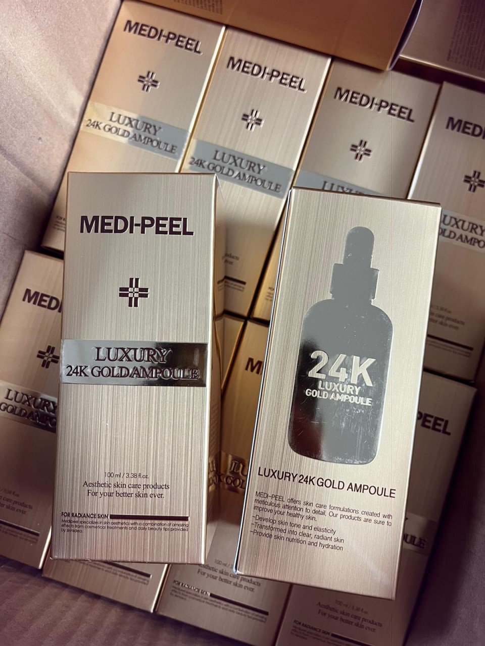 MEDIPEEL Luxury 24K Gold Ampoule 24K 黃金安瓶精華 100ml (Made in Korea)