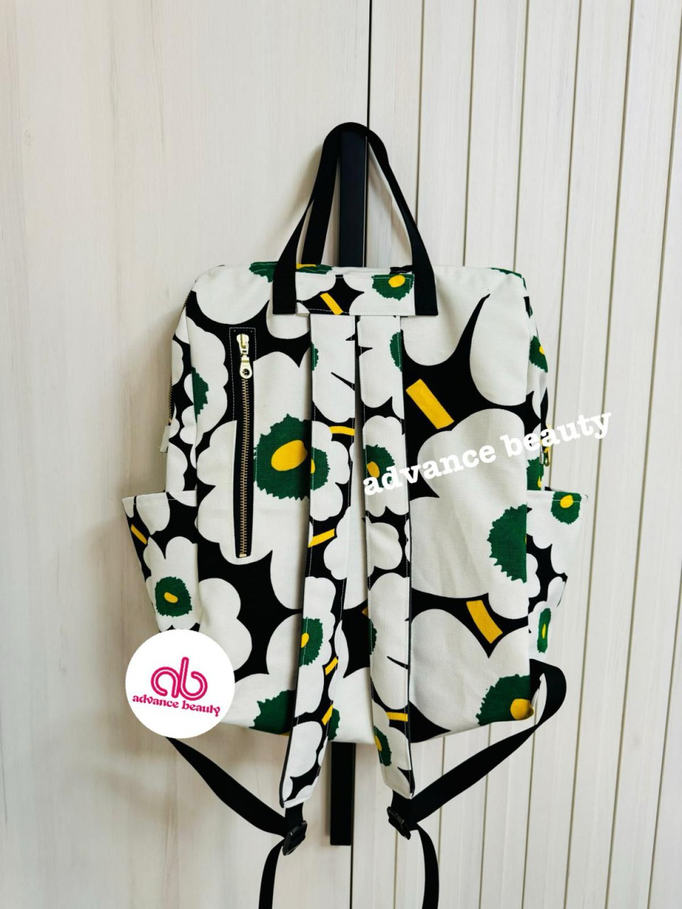 HAND MADE 自家製 獨家 花花背囊/手挽 (黑白綠) (Size 42H x 30W x 18D)